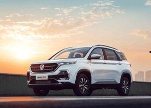 国产车起飞的视频,飞跃云端，见证民族汽车工业新篇章